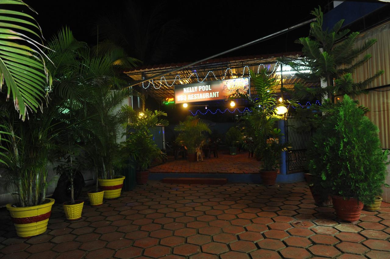 Hotel Nelly Vavuniya Esterno foto